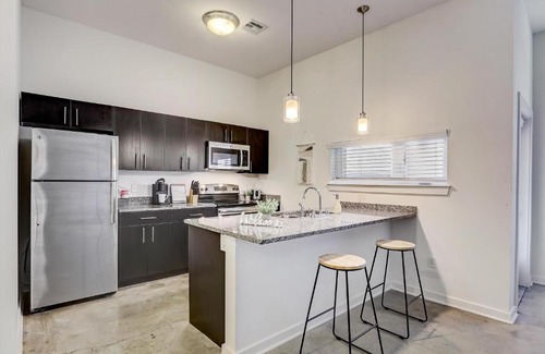 River Market Apartment | FRONTDESK RM West Apts River Market Dist Kansas City