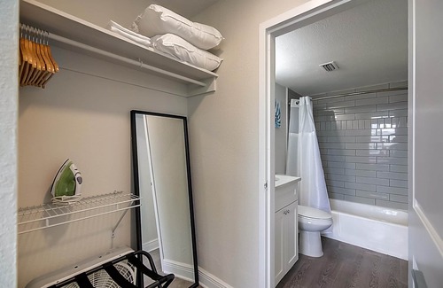 St. Petersburg Apartment | FRONTDESK The Wayland Apts Downtown St Pete