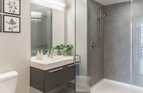 Downtown St. Louis Apartment | FRONTDESK Tower at OPOP Apts Downtown St Louis