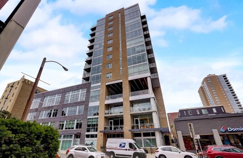 Lower East Side Apartment | FRONTDESK Urbanite Apts Lower East Side Milwaukee