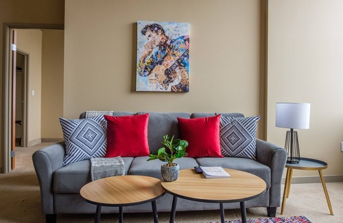 Cleveland Apartment | FRONTDESK Waterfront Apts Downtown Cleveland