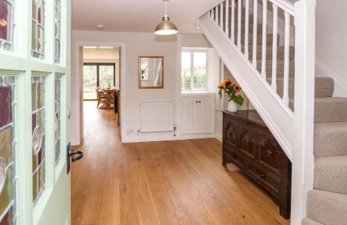 Newport House | Frosthill Cottage