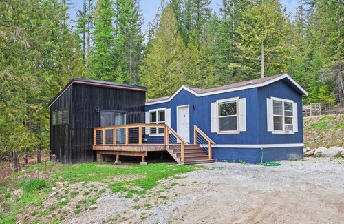 Sagle House | Fry Creek Forest Escape - Perfect for Families & Close to Silverwood!