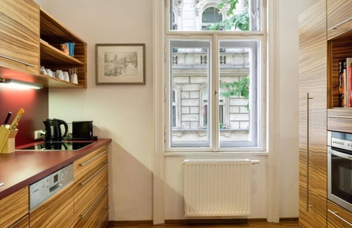 Himmelpfortgrund Apartment | Fuchsthallergasse 10 Top B (NEW)