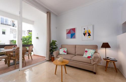 Castillo de Sabinillas Apartment | Fuente de la Duquesa