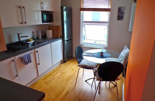 Fulham Broadway House | Fulham Broadway - Chelsea -Flawless Home