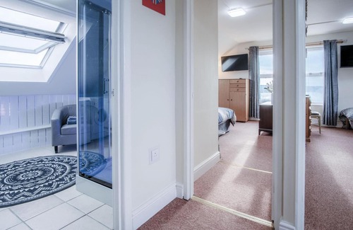 Milford Haven Apartment | Fulke Street - 2 Bedroom Apartment - Milford Haven