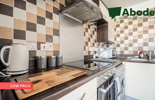 Bray on Thames Apartment | Full Apartment For Six In Maidenhead Town Centre