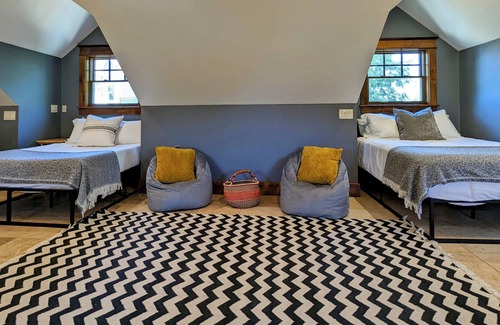 Ramona Apartment | Full Circle Farms Getaways and Retreats - The Bunkhouse