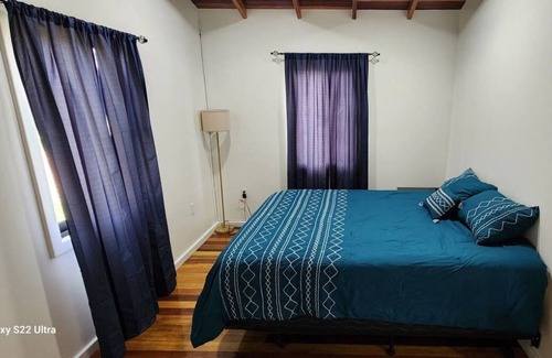 Spanish Lookout Cabin | Full Cozy Cabin