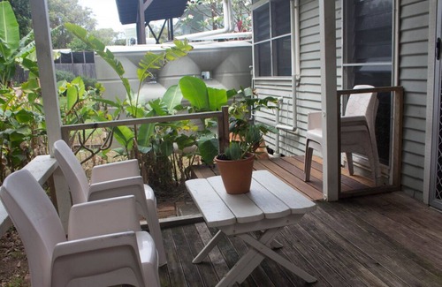 Diggers Camp Cottage | Full house