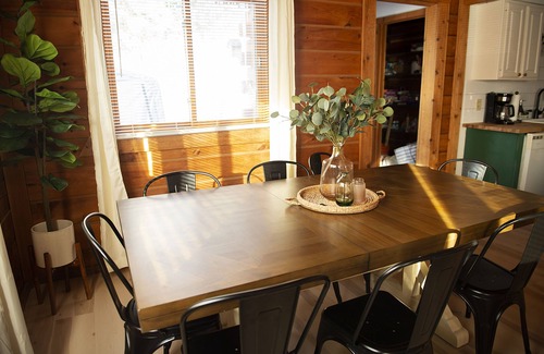 Warrens House | Full Kitchen-3 Smart TVs-1min ->Three Bears Resort