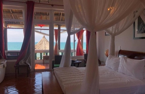 Central Mui Ne Beach Resort | Full Moon Beach