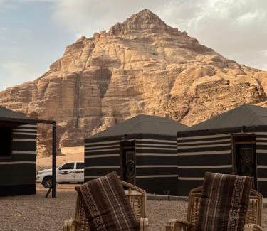 Wadi Rum Hotel | Full moon camp