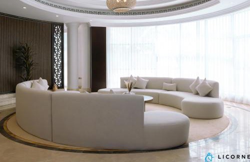 Jumeira 3 House | Full Moon Guesthouse