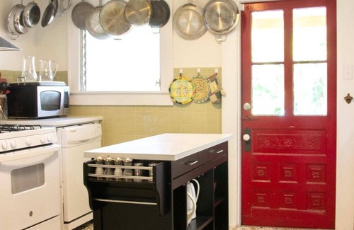 Faubourg Marigny Hotel | Full Property Buyout - sleeps 15