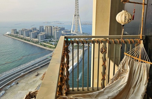 Al Sufouh 2 Apartment | Full Sea View Live by the Beach in Marina! Luxury Condo