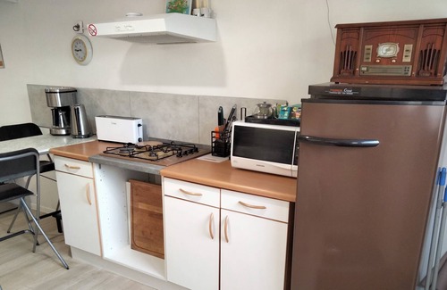 Noyant-de-Touraine Apartment | Full studio in the countryside, south facing terrace