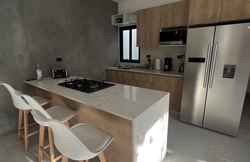 Chiltiupan Villa | Full Villa El Zonte Beach, Surf City 🌊🏄‍♂️
