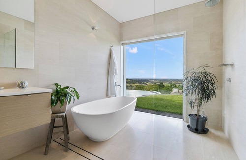 Myocum House | Fuller Holidays - Coolamon Skies