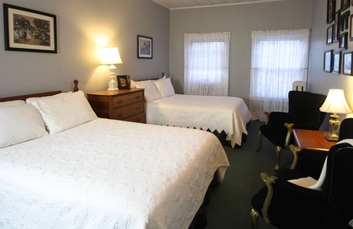 Chester Depot Hotel | Fullerton Inn