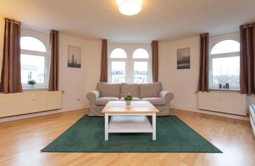 Chemnitz Apartment | FullHouse - Chemnitz - Z30 Skyline Apartment