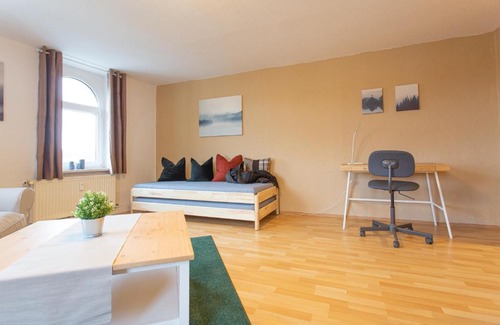 Chemnitz Apartment | FullHouse - Chemnitz - Z30 Skyline Apartment