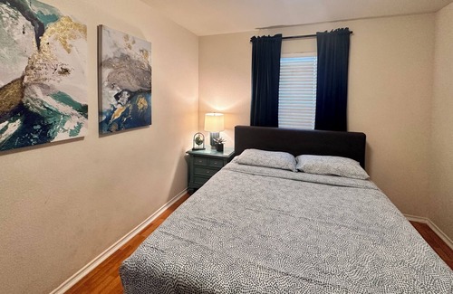 Leon Valley House | FullHouse/UpTo14Guests/SeaWorld/MedCenter/Lackland