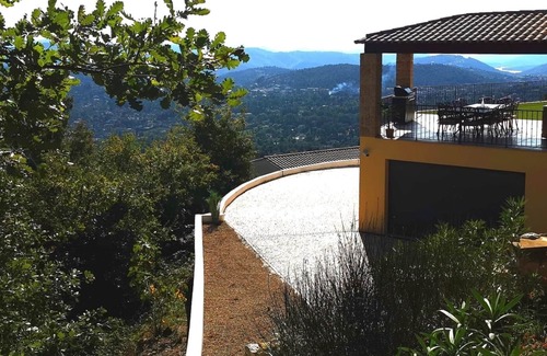 Speracedes Villa | Fully booked all summer. Provence is often at its best in the autumn. Book now!
