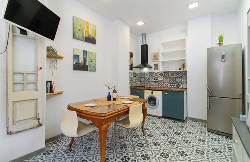 Sant Adria de Besos Apartment | Fully equipped studio, 15 minutes from downtown BCN, 8 min. walk from the beach