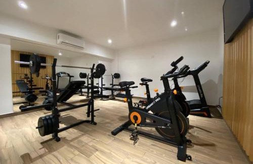 Ejidal Apartment | Fully equipped 1BD PH with Gym Rooftop Pool and BBQ