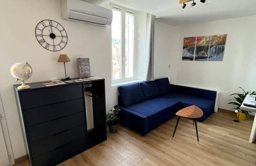 Meyreuil Apartment | Fully equipped and renovated 2* studio apartment