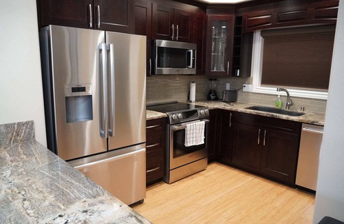 Santa Clara Condo | Fully Equipped Apt w/Impeccable Service-FAST Wi-Fi