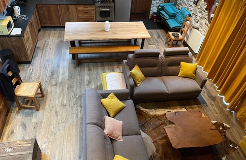 Eaux-Bonnes Ski Chalet | Fully equipped chalet quiet and very comfortable 90 m2 south exposed terrace