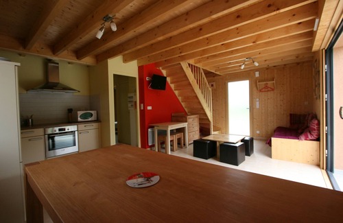 Saint-Martin-des-Champs House | Fully equipped cottage in Mont-Saint-Michel Bay - bucolic setting with games