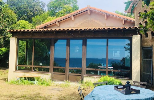 16th Arrondissement House | Fully equipped detached house with swimming pool and exceptional sea view