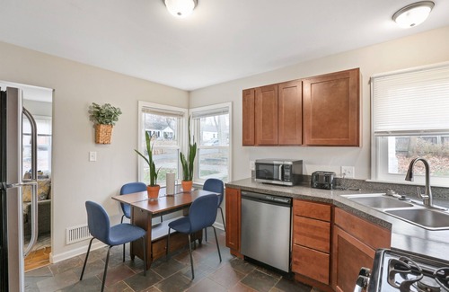 Dicken House | Fully Equipped Home; Walk to UM Stadium, 30+ Days