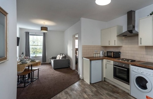 Neath Apartment | Fully Equipped Kitchen, Double room