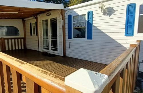 Saint-Augustin House | FULLY EQUIPPED MOBIL HOME with large 30 M2 terrace and small garden.
