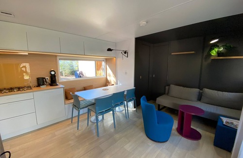 Capbreton RV Rental | Fully Equipped Mobile Home for 6 – Camping 3 La Civelle