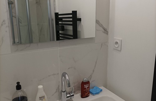 Saint-Etienne Apartment | Fully equipped studio. Welcome to Maelia