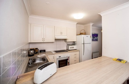 Mollymook Apartment | Fully furnished 2 bedroom apartment