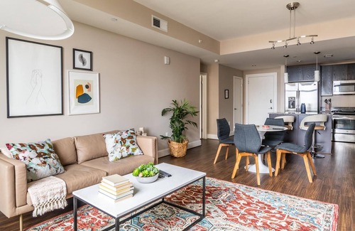 Reston Apartment | Fully-Furnished 2BR Apt in Reston + Parking