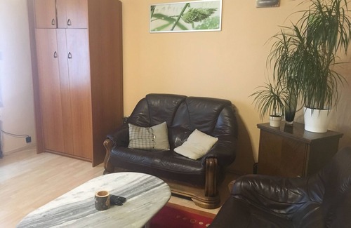 Solingen Apartment | Fully furnished apartment in the city of blades in the mountainous country for rent