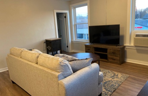 Sioux City Apartment | Fully Furnished Downtown Apartment
