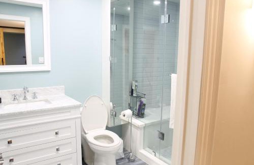 Richmond Hill Apartment | Fully Furnished Guest Suite