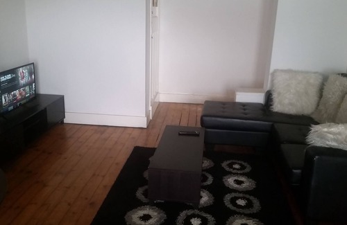 Germiston Apartment | FULLY FURNISHED HOME FOR YOU