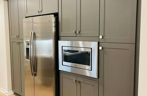 Airport Area Condo | Fully Furnished Luxury Condo in the Best Location!
