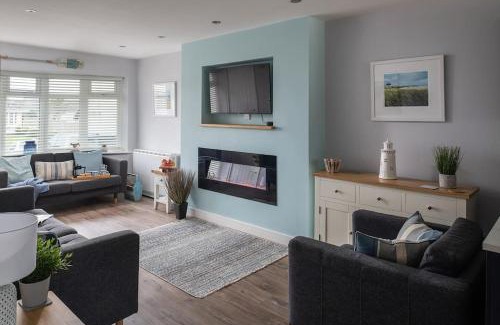 Rhosneigr House | Fully refurbished holiday cottage in Rhosneigr