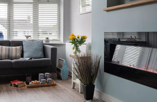 Rhosneigr House | Fully refurbished holiday cottage in Rhosneigr